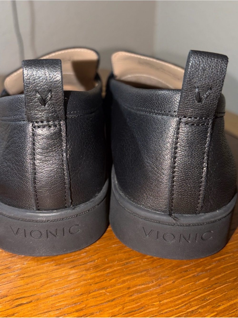 Vionic Chantel Size 11 New Leather Vio In Motion Loafers - Picture 2 of 8